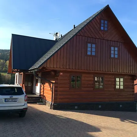 Roubenka Destne
